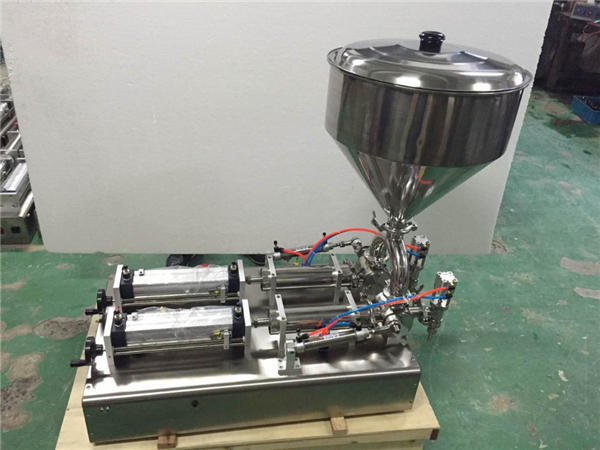 Vaste Uzitaj Duoblaj Kapoj Pleniganta Marmelado De Frago 